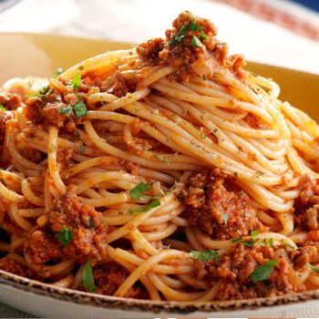 spaghetti Bolognese with smoked tofu