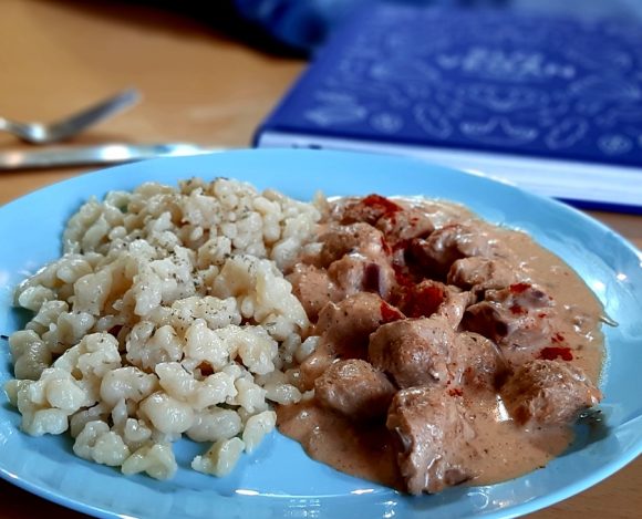 20210116_140532 (1) vegánsky paprikáš s haluškami